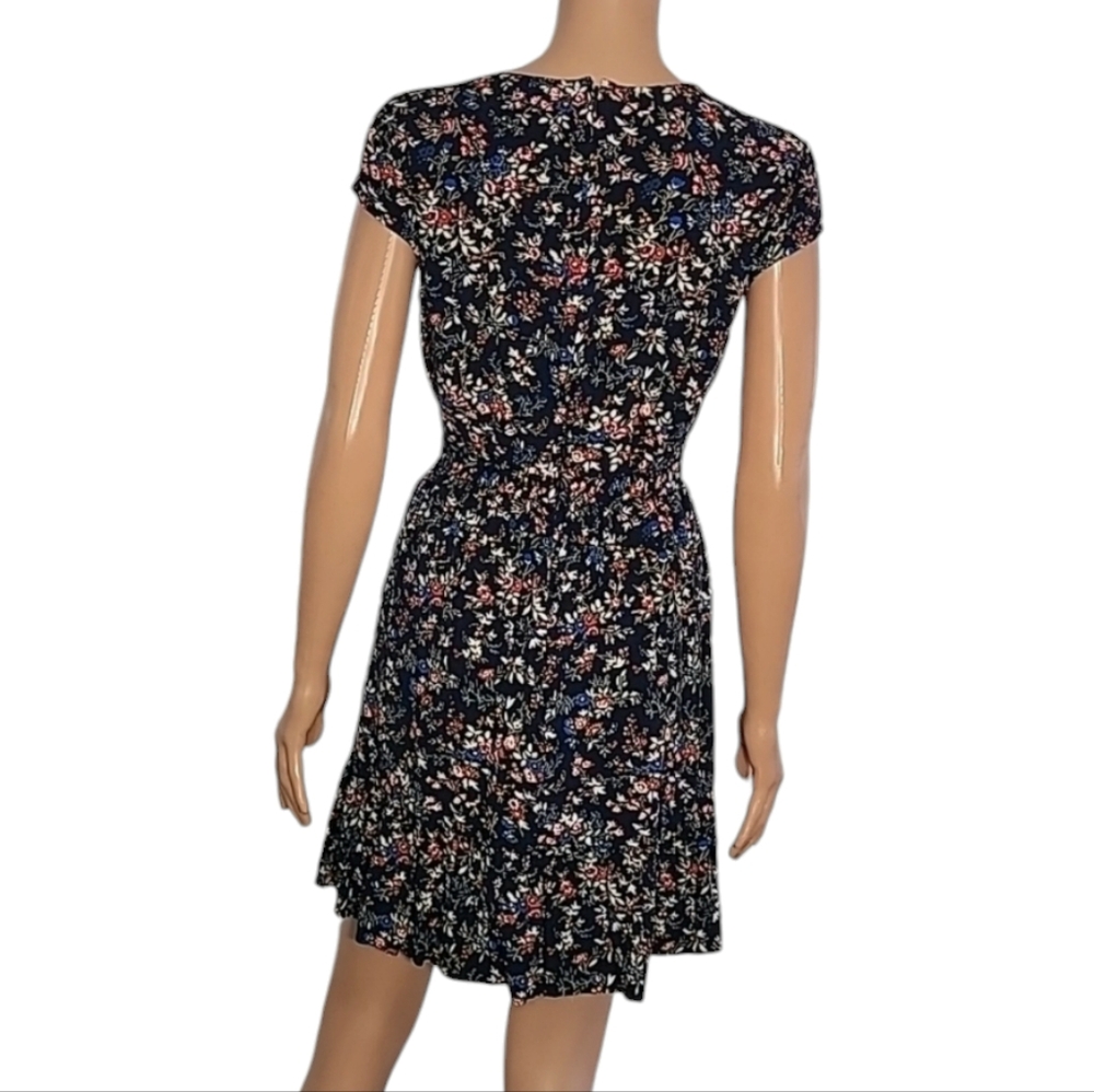 J.Crew Ruffle-front Mini Faux Wrap Dress in Tapestry Blue Floral Size 10 Medium - Picture 11 of 15